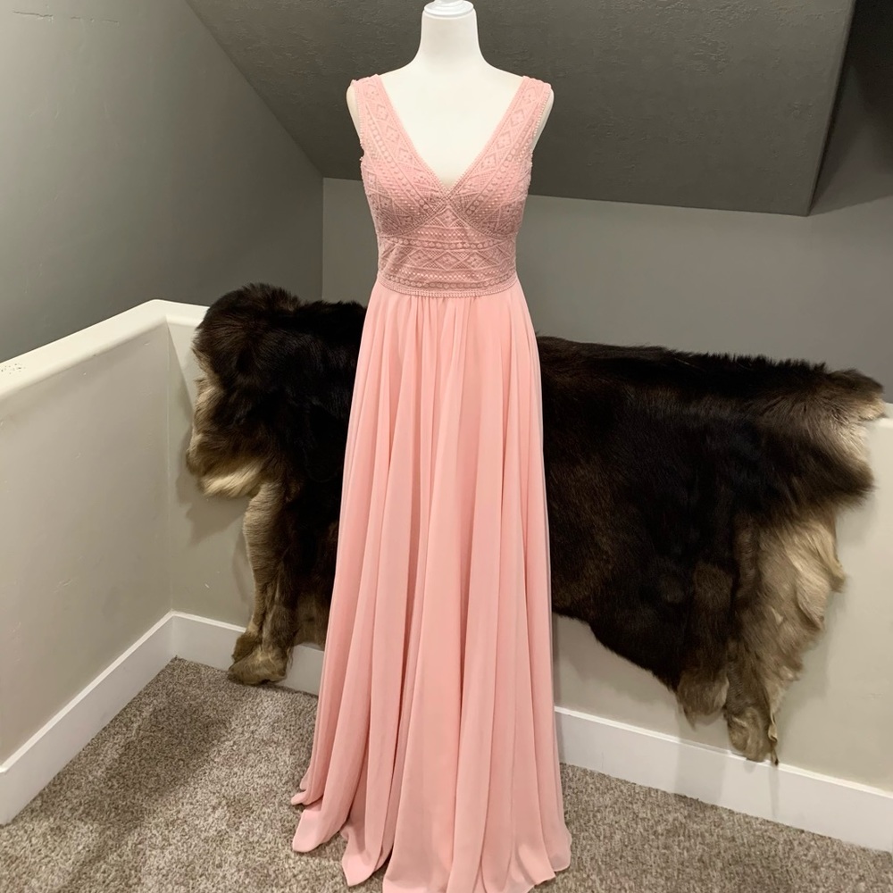 Elegant  Embroidered Floral Lace Double V-Neck Swing Evening Dress